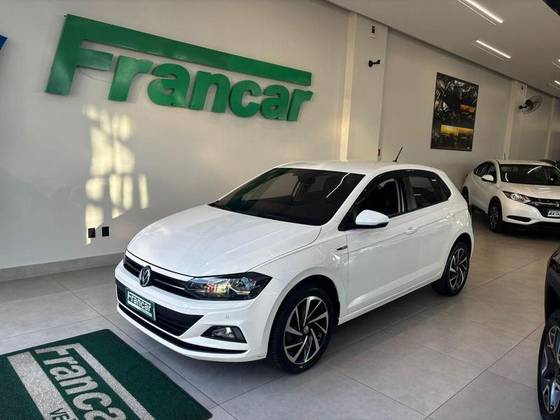 VOLKSWAGEN POLO 1.0 200 TSI HIGHLINE AUTOMÁTICO